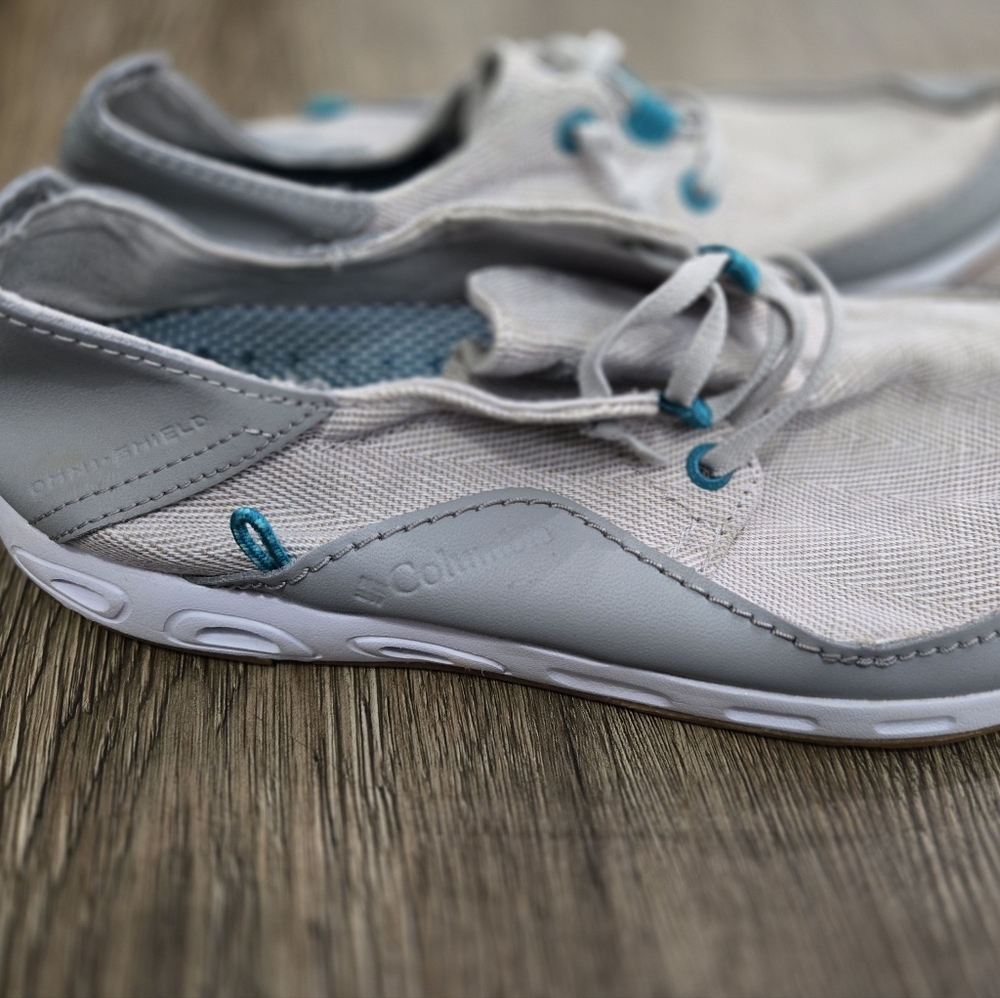 Columbia Gray and Teal Shoes - Picture 2 of 5